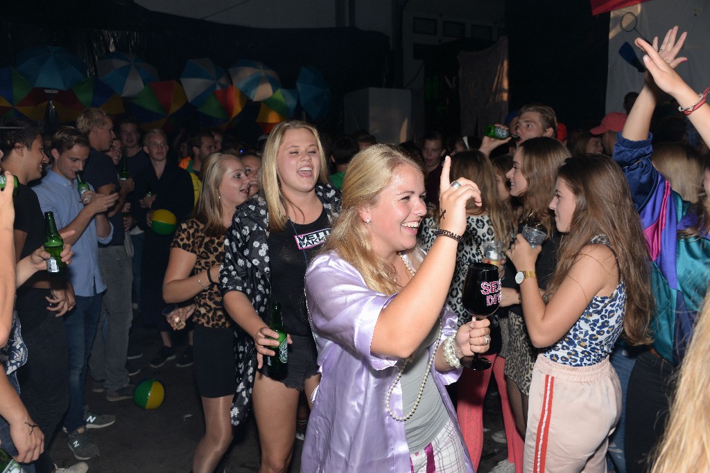 ../Images/Campingfeest 083.jpg
